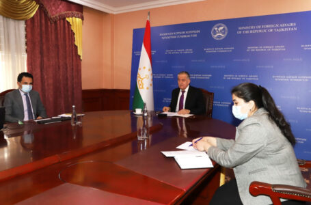 Meeting of the Minister of Foreign Affairs with the Executive Secretary of UNESCAP